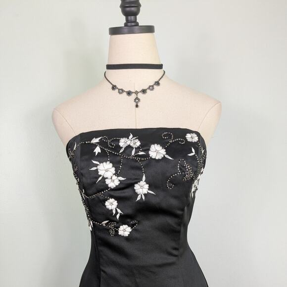 Vintage Prom Dress Maxi Gown 8 Black White 90s Y2K Goth Glam Floral Strapless - Picture 5 of 13